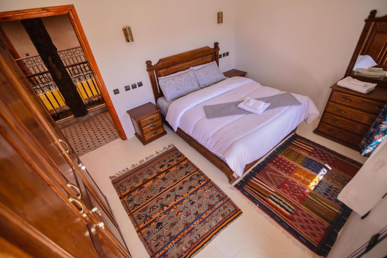 Kasbah Roseville Ait Ouahi Exterior photo